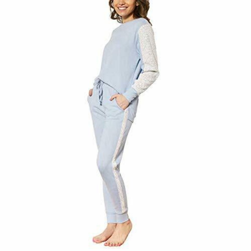 Flora Nikrooz Women 2 Piece Long Sleeve Lounge Set